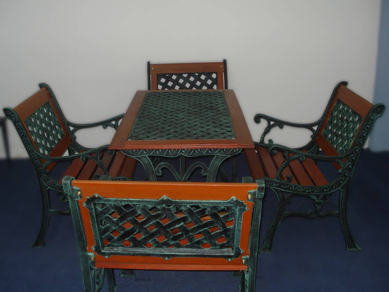 Juego TRILLAS con mesa rectangular 117 con sillas TRILLAS individuales