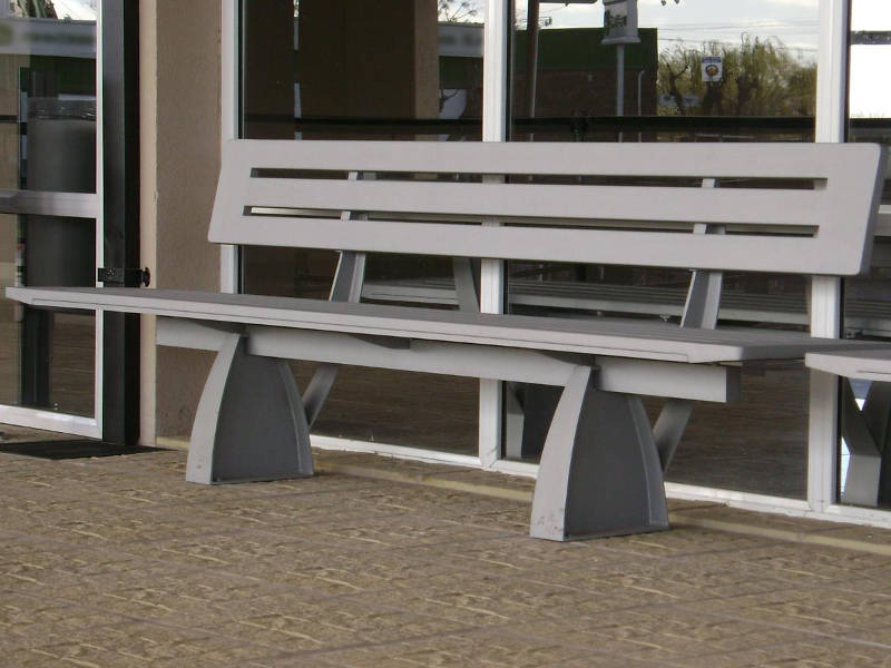 Bancos y sillones de aluminio para exterior, jardín, plazas